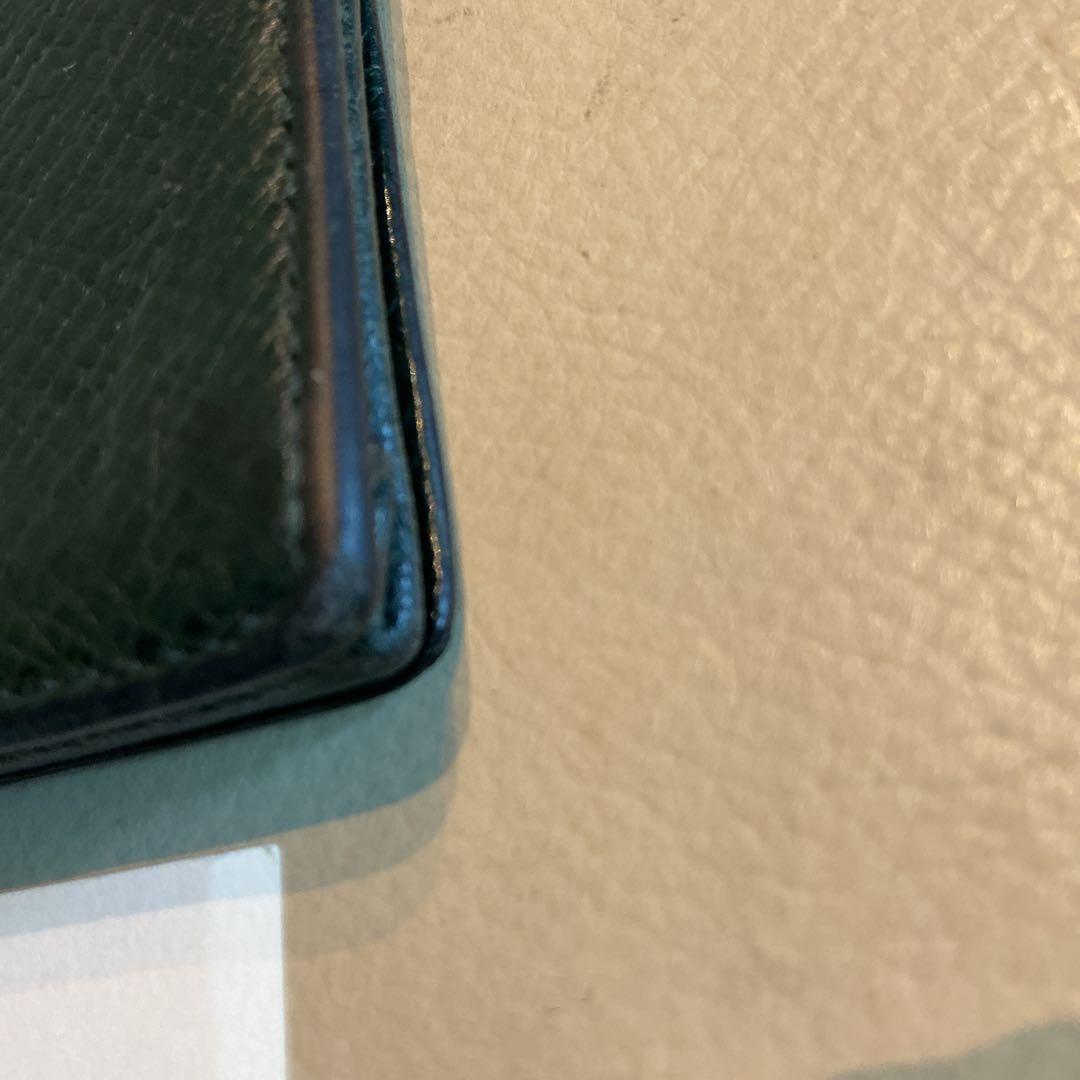 LOUIS VUITTON ダークモスグリーン　ケース