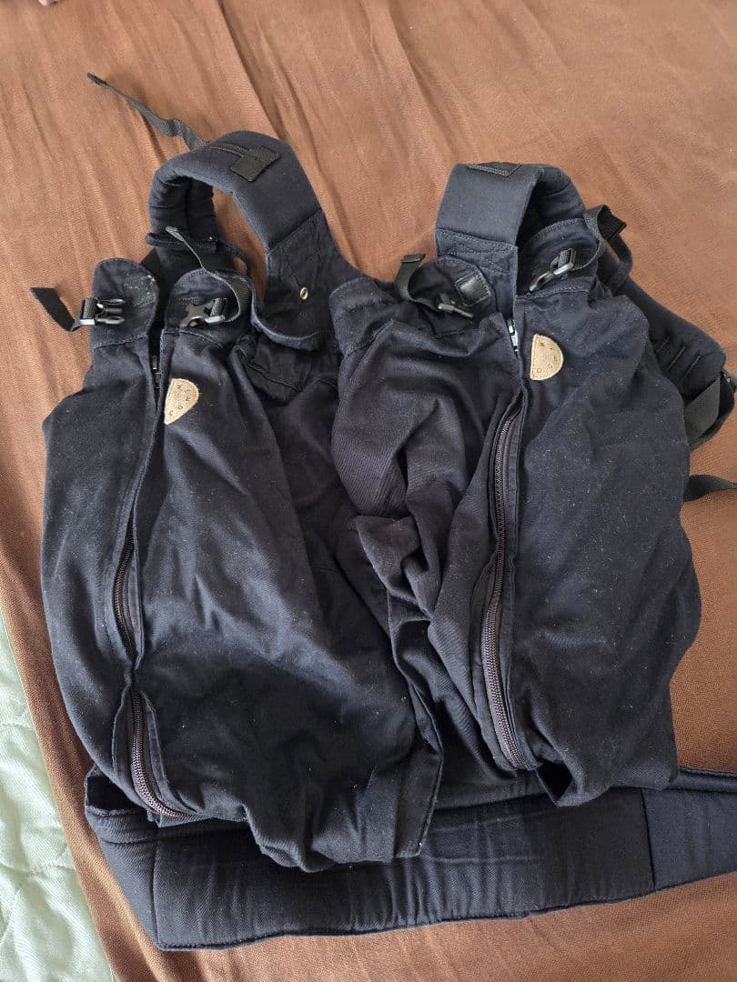 ウィーゴツイン 双子抱っこひも Weego twin