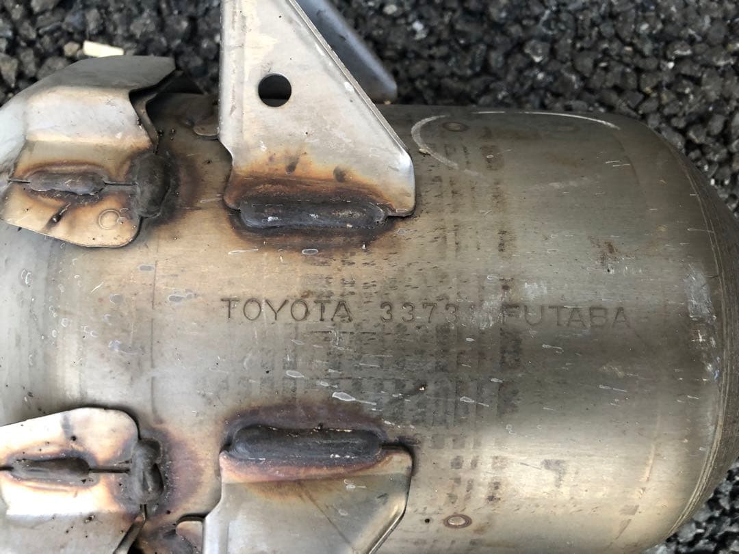 TOYOTA TL2 プリウス触媒 ジャンク