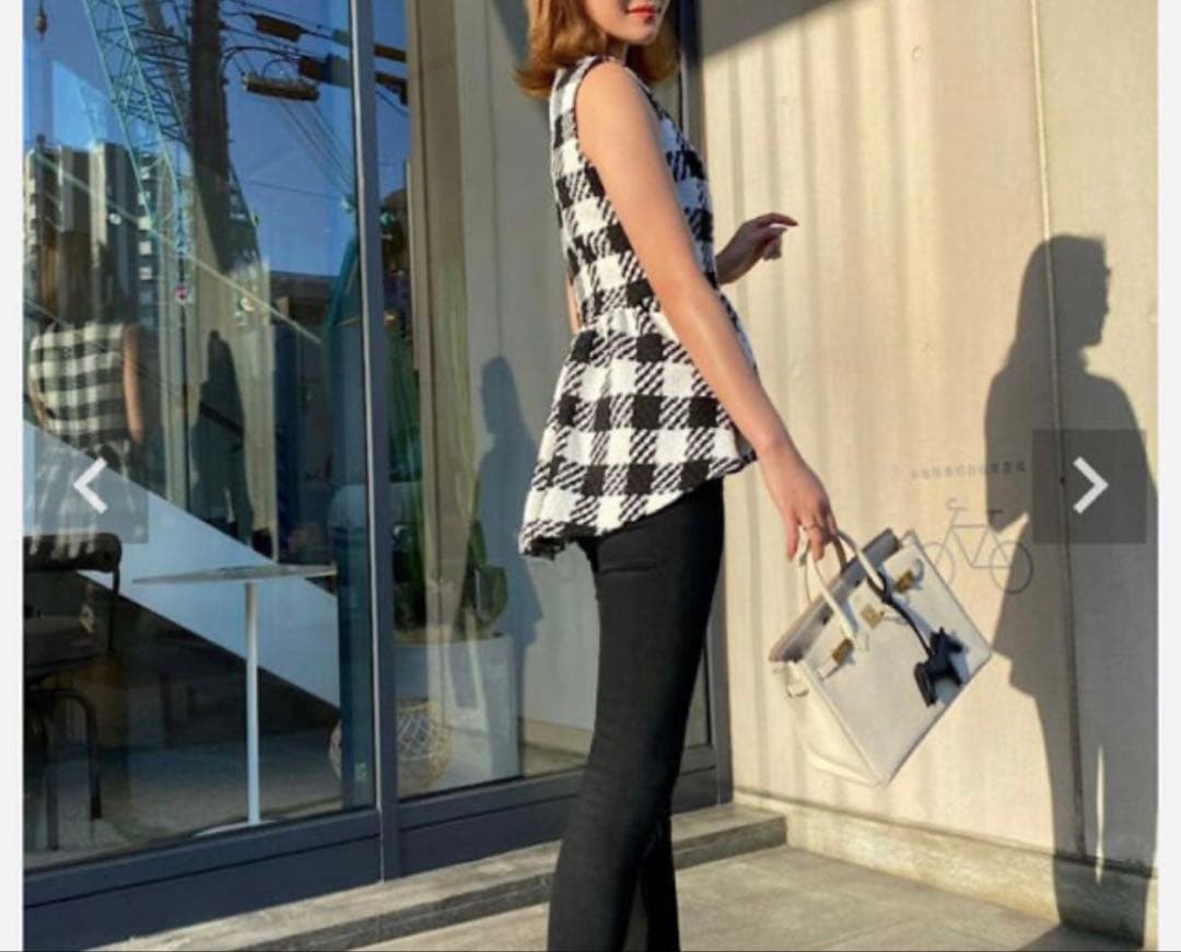 T ！sheller シェリエ　ツイード　ペプラムトップス チェック