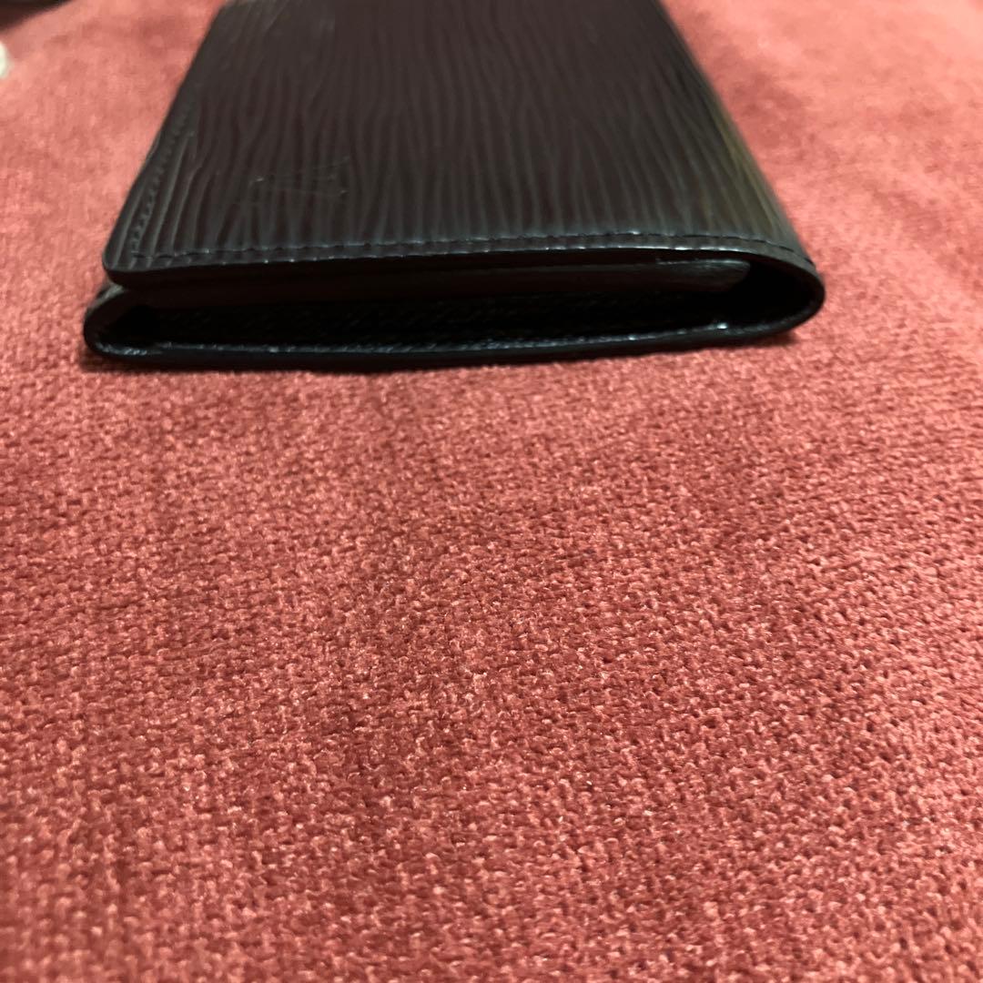 LOUIS VUITTON エピ 名刺入れ