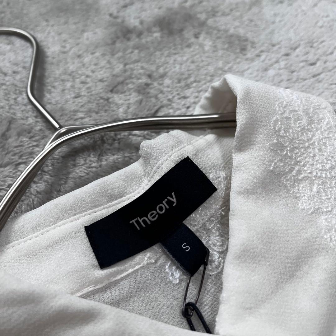 サンタ　　シルク100% シースルー　シアー　刺繍　ブラウス　白