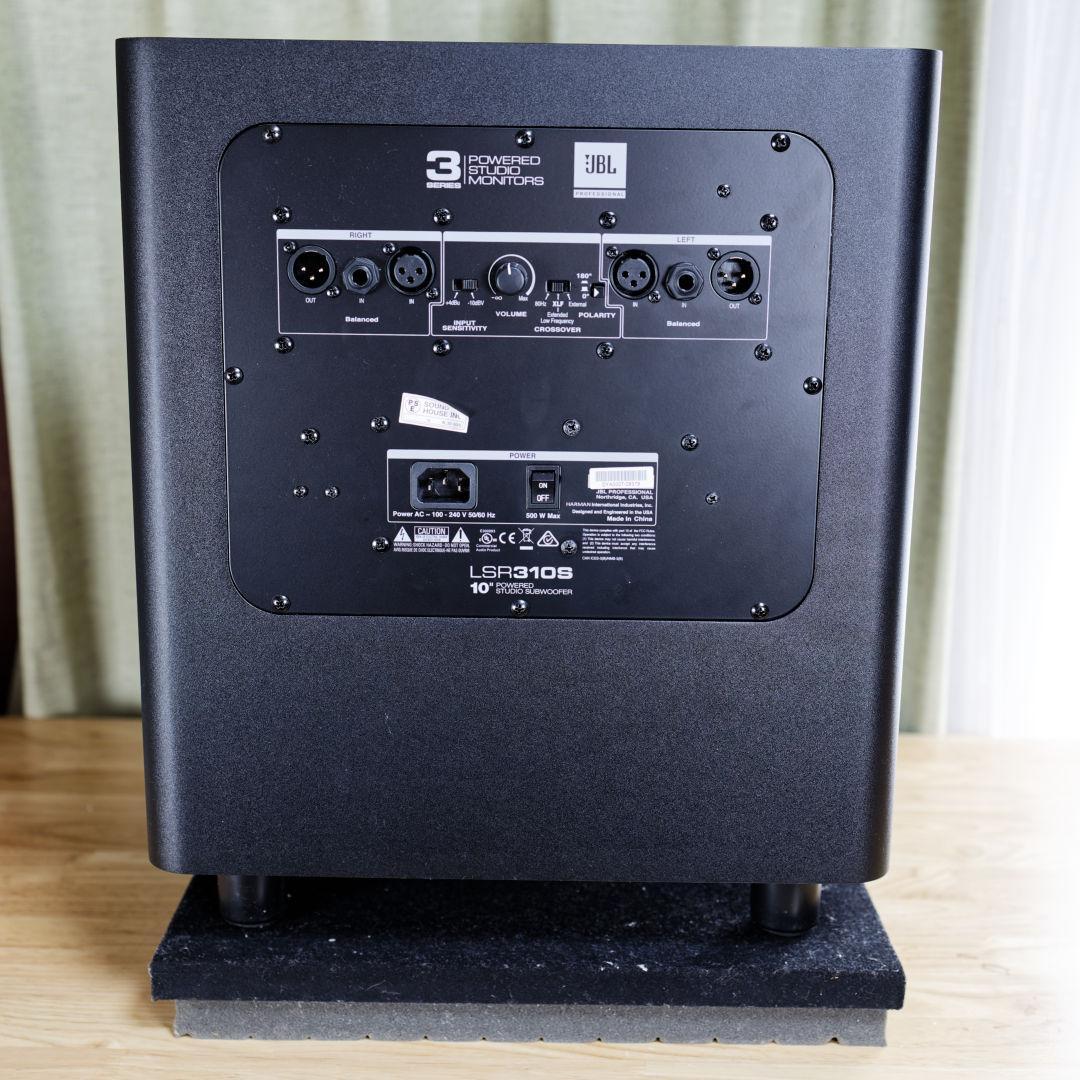 JBL LSR310S サブウーファー + アイソレーション・パッド