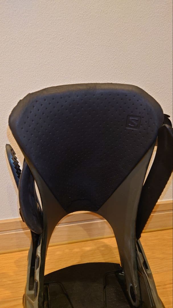 SALOMON DISTRICT HPS Mサイズ バインディング