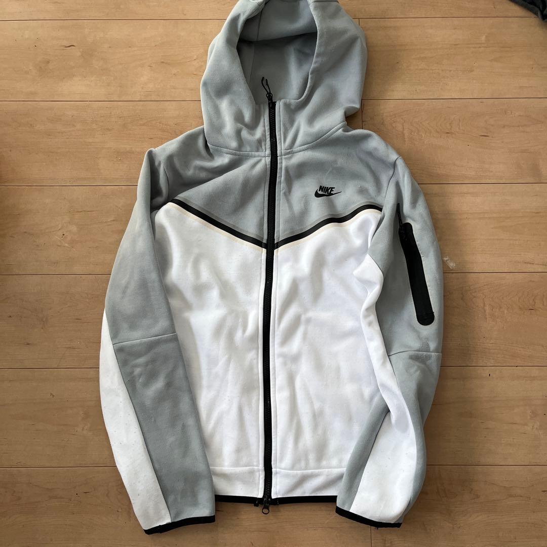 ナイキテックフリース激レア