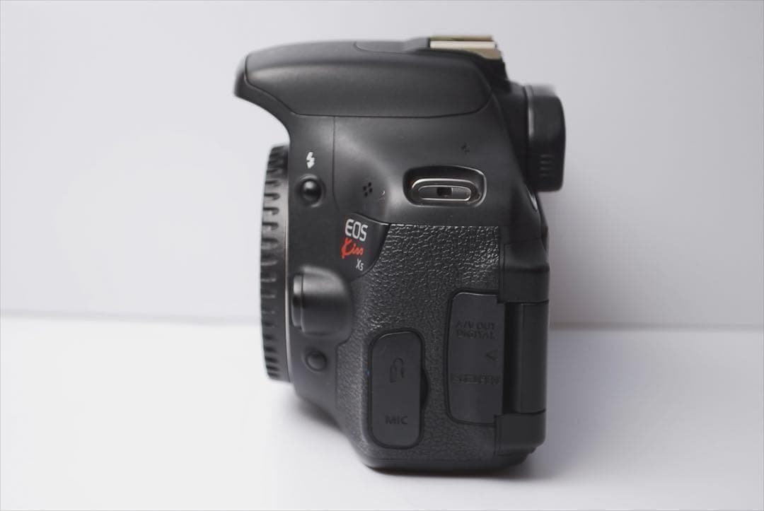 自撮りもできる☘️ Canon kiss X5 初心者　おすすめ　動画可