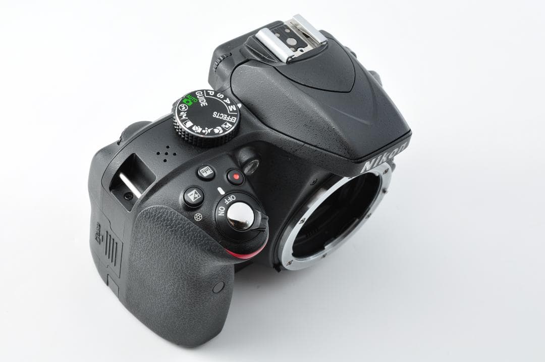 デジタルカメラ Nikon D3300 +AF-S DX NIKKOR 55-200 #1325