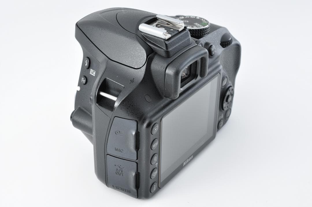 デジタルカメラ Nikon D3300 +AF-S DX NIKKOR 55-200 #1325