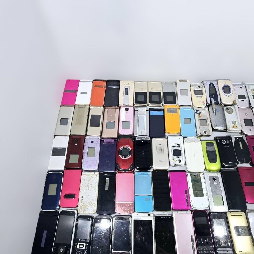 ジャンク ガラケー まとめ 75台 現状品 部品取り用 動作未確認
