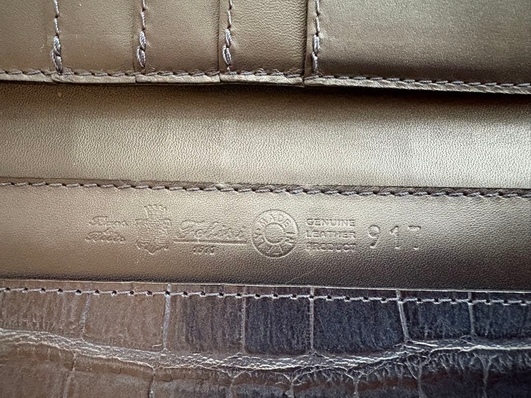 フェリージ　クロコダイルレザー ネイビー 長財布