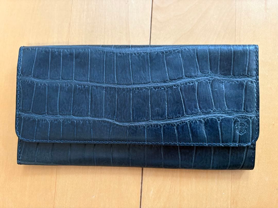 フェリージ　クロコダイルレザー ネイビー 長財布