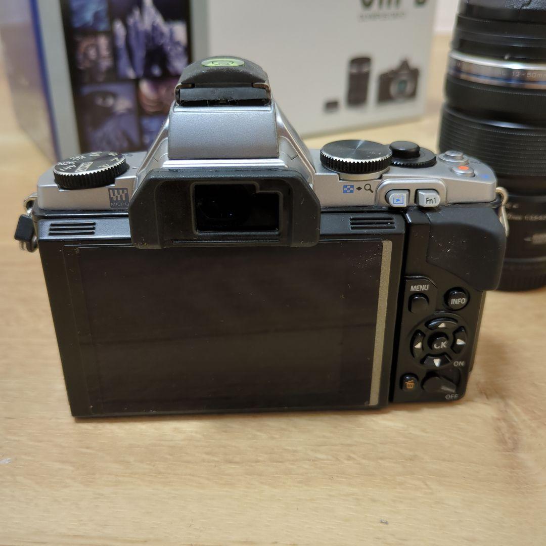 【本日限定値下げ】OLYMPUS OM-D ミラーレス一眼カメラレンズセット
