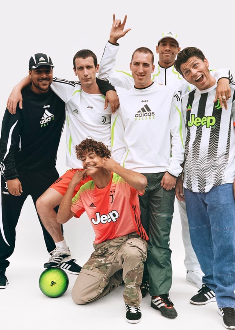 PALACE × JUVENTUS ×adidasトリプルコラボボール