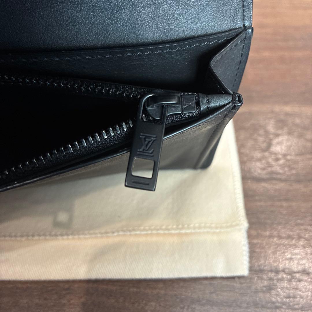 ルイ・ヴィトン （Louis Vuitton）のブラザ・ウォレット（長財布）