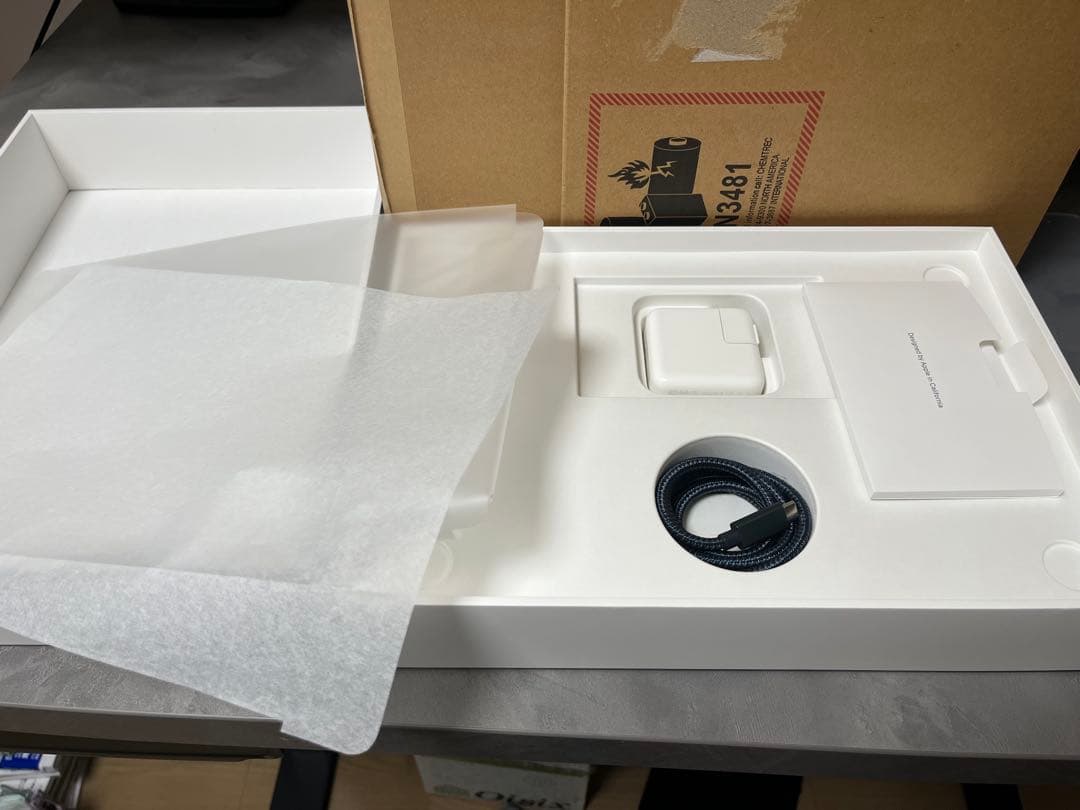 MacBook Air M1 16GB 256GB スペースグレイ