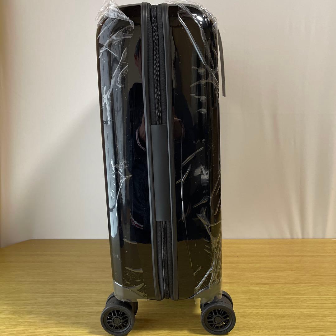 【VICTORINOX/ビクトリノックス】超軽量キャリーケース 機内持ち込み可