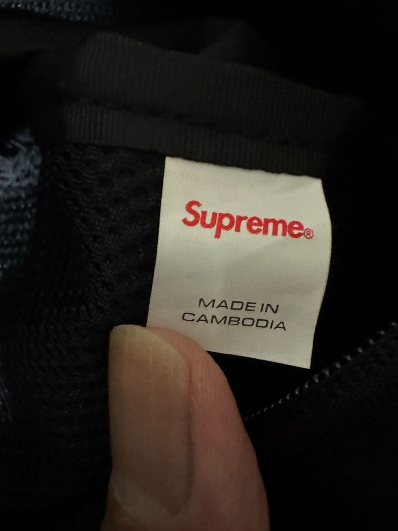 【新品未使用】 Supreme ブラック メッセンジャーバッグ