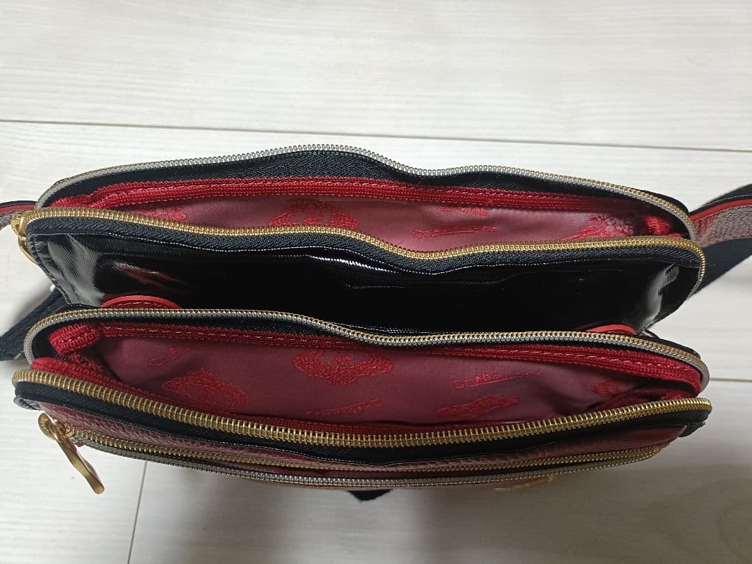 Orobianco LIMONTA 赤×黒 レザー メンズ ボディバッグ