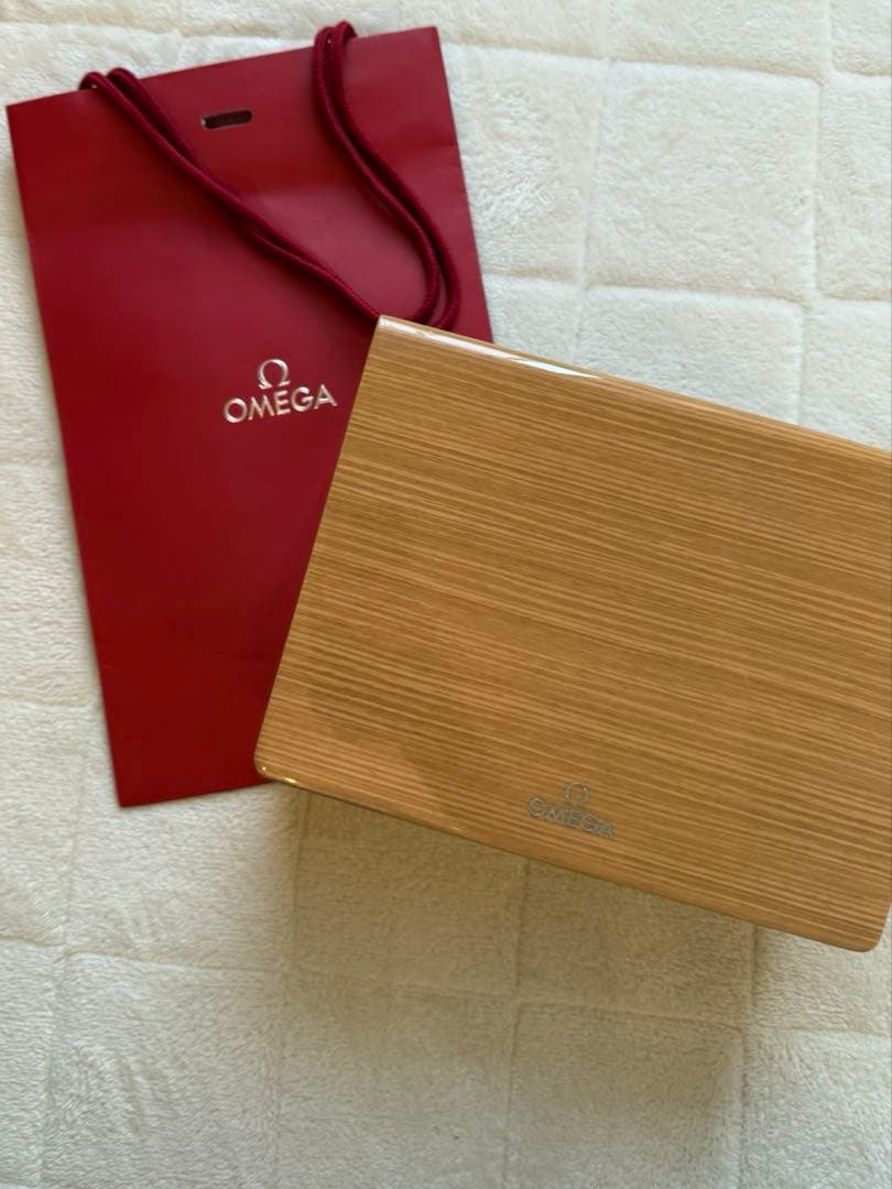 OMEGA オメガ 純正ボックス 時計 箱 木箱 ショッパー 巾着付き