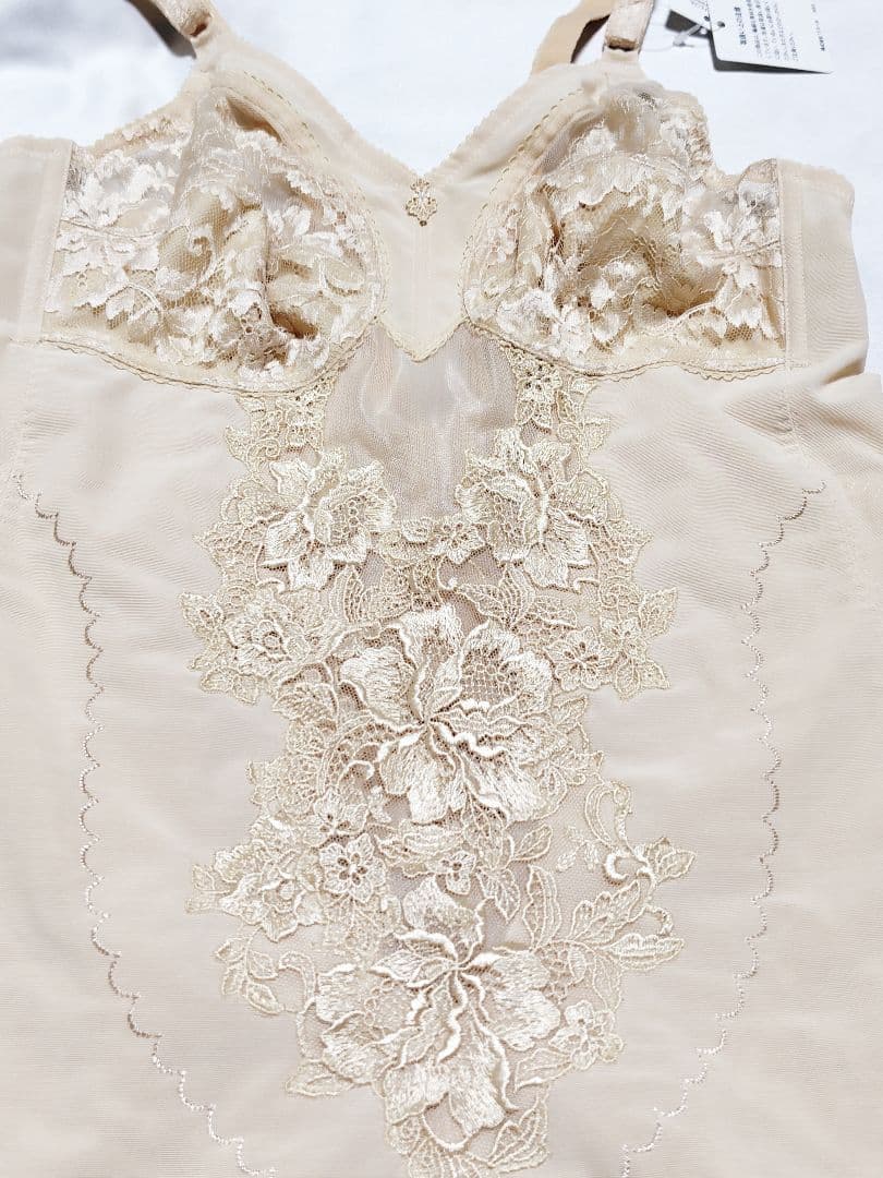 ワコール★Trefleトレフル☆ボディスーツ★B95・3L★定価3,3000円