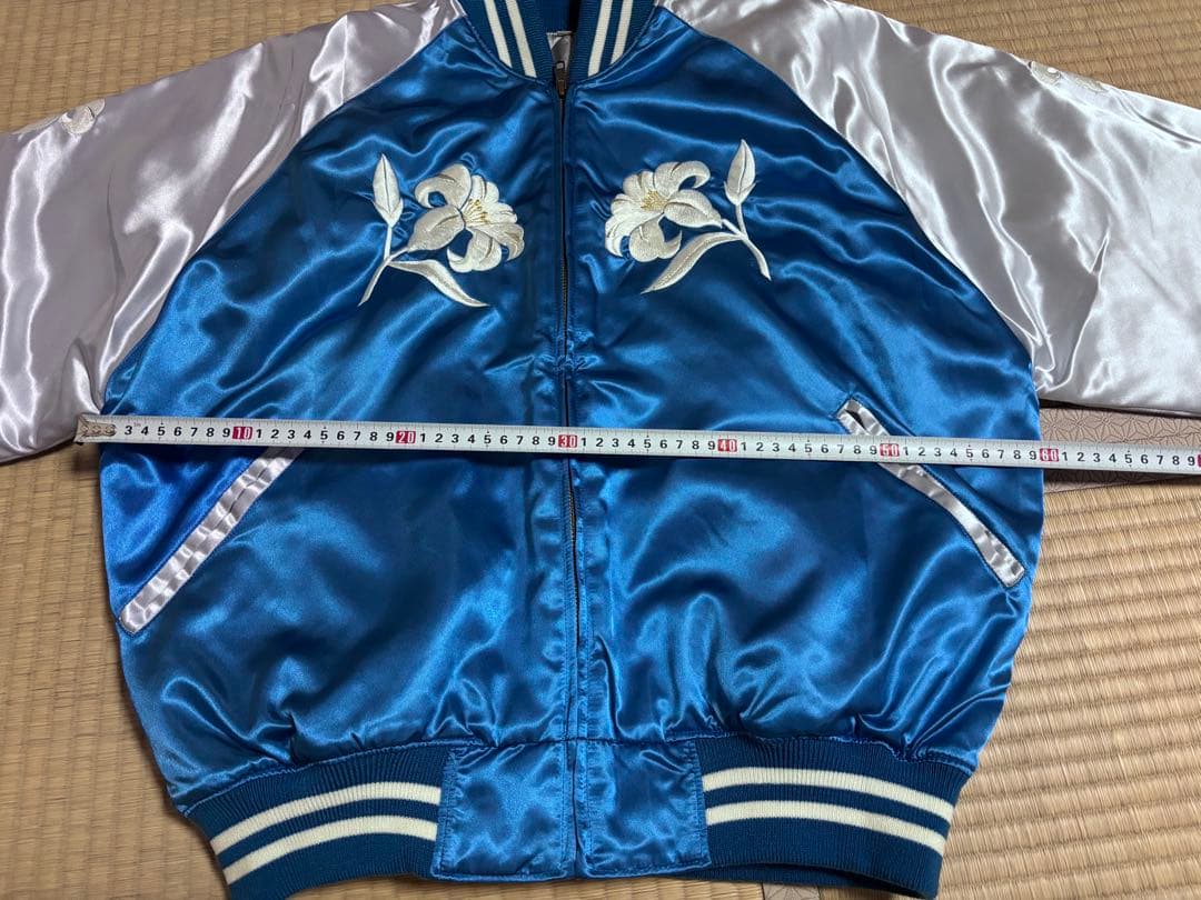 横須賀プリンス商会　スカジャン　百合　刺繍