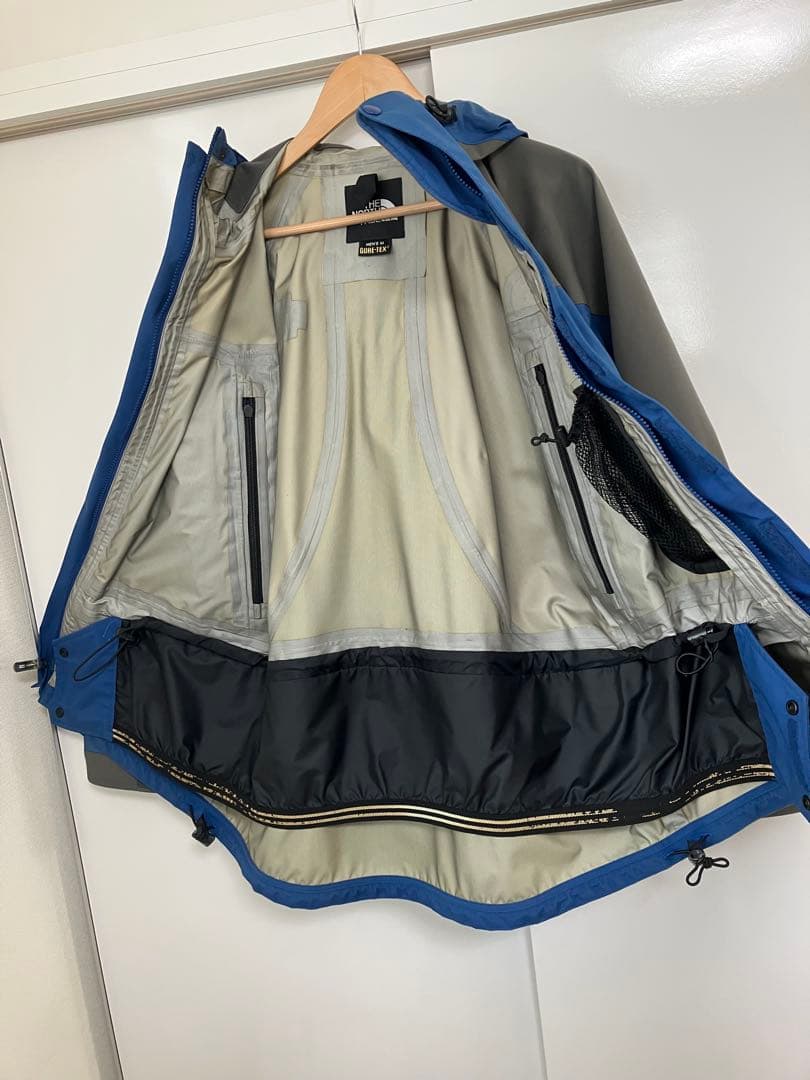 ＴＨＥ ＮＯＲＴＨ　ＦＡＣＥ　ノースフェイス上下スキースノボウェア　おまけ付き