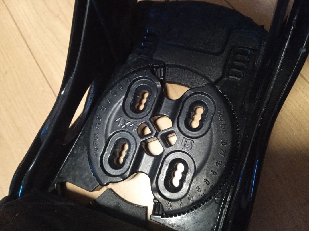 もっちりさん専用　スノーボード　ビンディング　BURTON