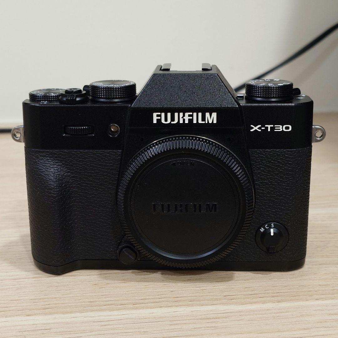 富士フイルム X-T30 ボディ ショット数311枚