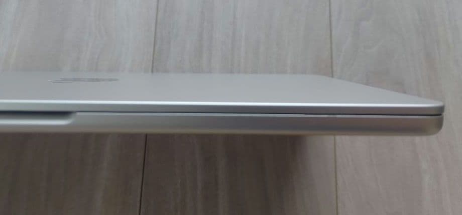 Macbook Air m2 512GB 16GB 色：SL【ジャンク・故障】