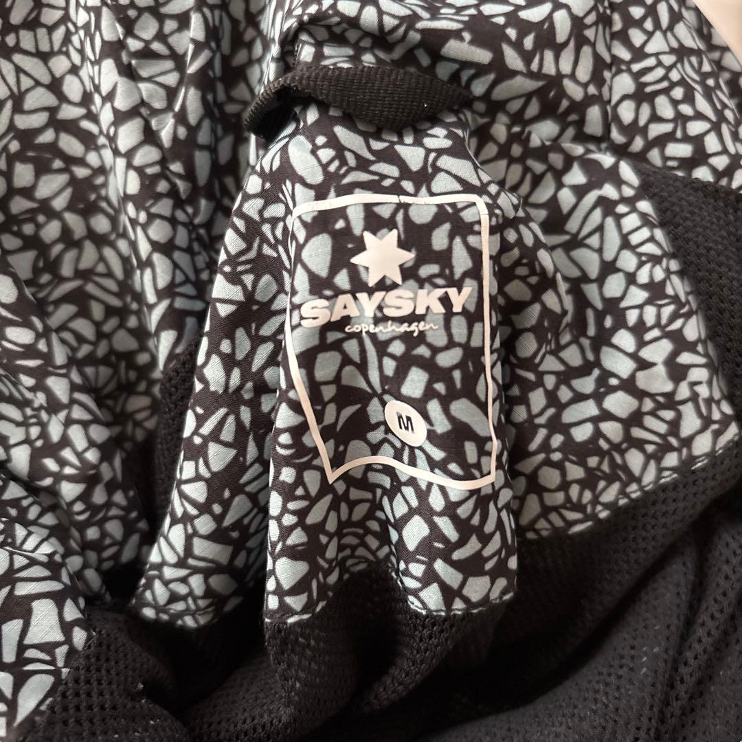 SAYSKY フード付きウィンドブレーカー