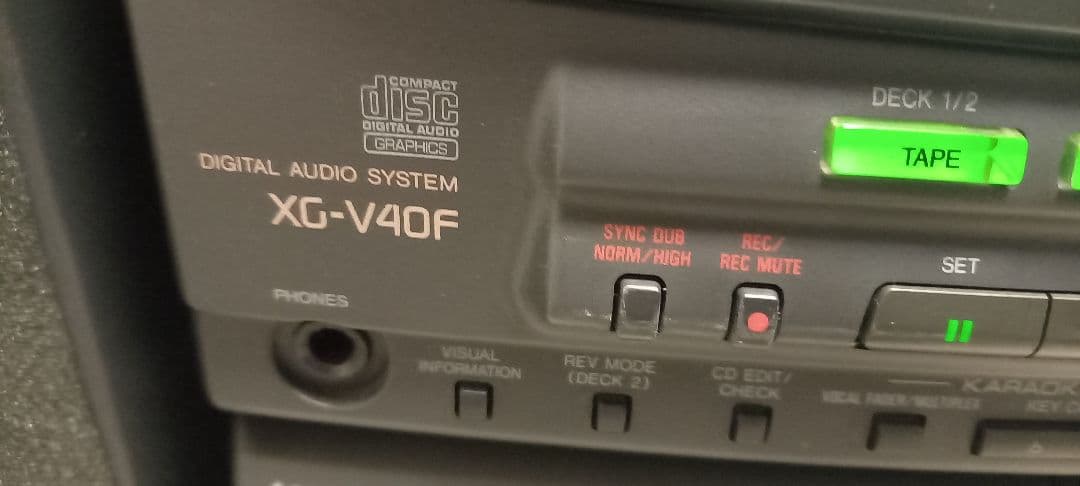 aiwa XG-V40F ミニコンポ