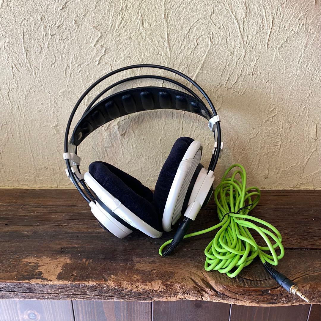 AKG Q701 ヘッドフォン