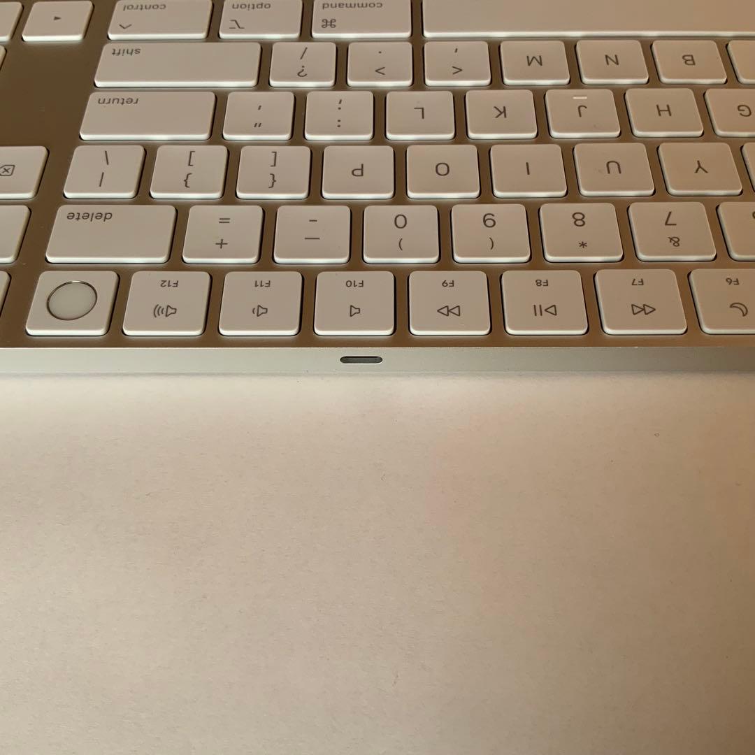 Magic Keyboard Touch ID USB–C テンキー US配列