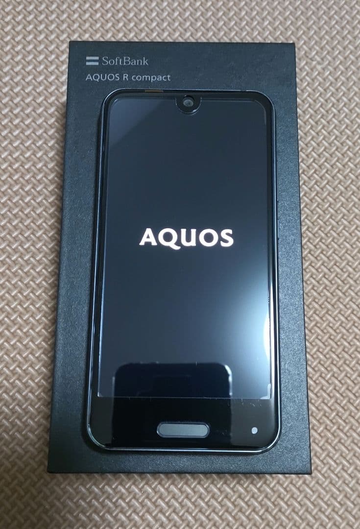 AQUOS R compact SoftBank BLACK (ジャンク)