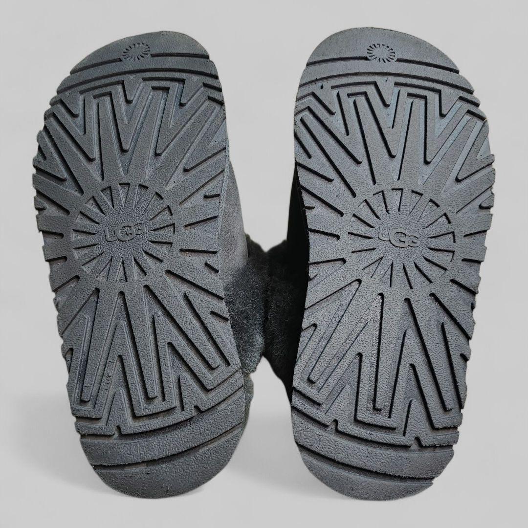 UGG Disquette（ディスケット）スリッパ