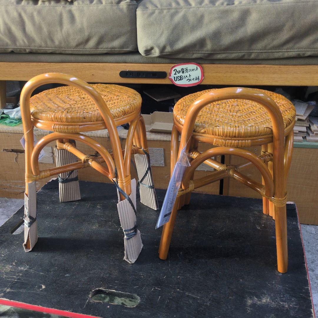 2脚セット　スタッキング籐スツール