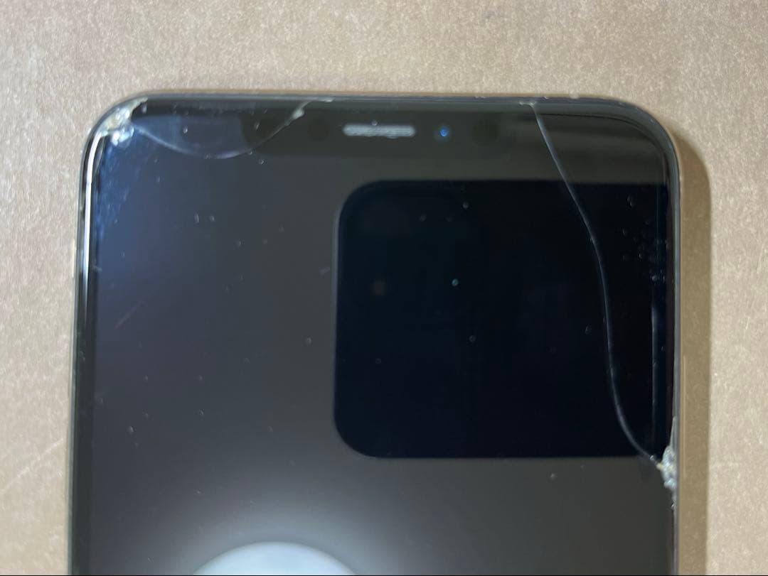 携帯電話本体 iPhoneXS max 64GB