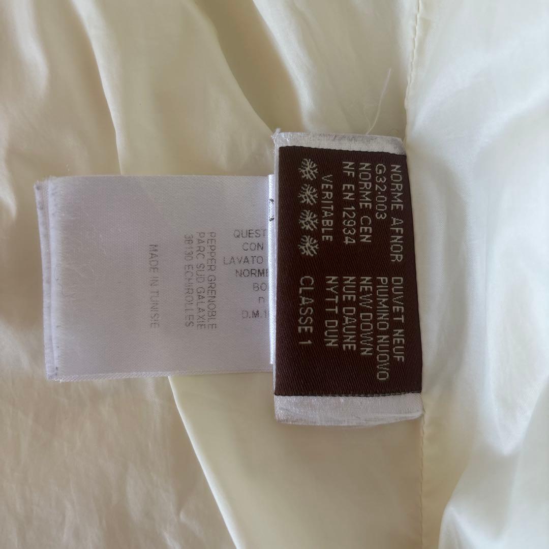 モンクレール　オフホワイト　薄手ダウン　茶タグ　サイズ3