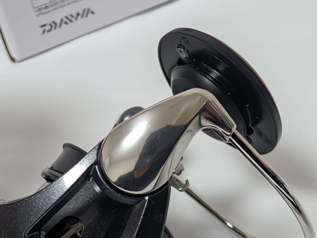 ダイワ 　管283HF 24ルビアス LT2500S-XH 本体　ボディ　美品