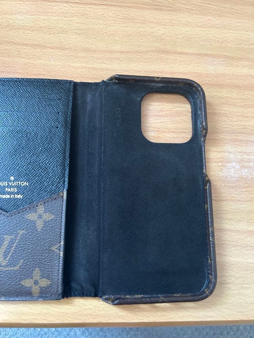 Louis Vuitton 手帳型iPhone14 ケース ブラウン