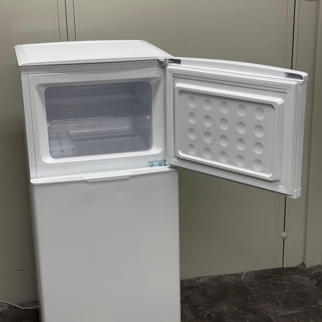 ♪送料込！設置対応◎2024 アイリスオーヤマ コンパクト IRSD-12B-W