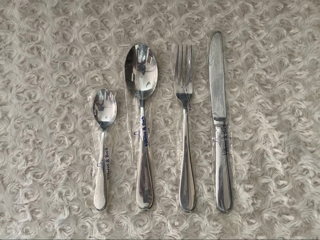 【Carolineさま専用】ビレロイ&ボッホ　ディナーセット〈24本セット〉