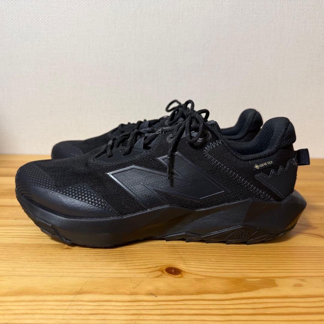 靴 Dynasoft Nitrel v6 Gore Tex MTNTRGB6