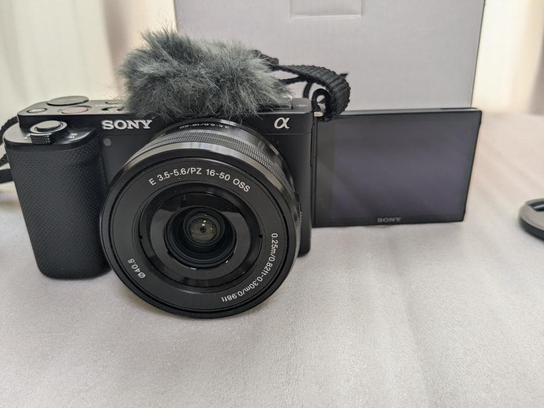 【美品】 VLOGCAM ZV-E10 パワーズームレンズキット ブラック