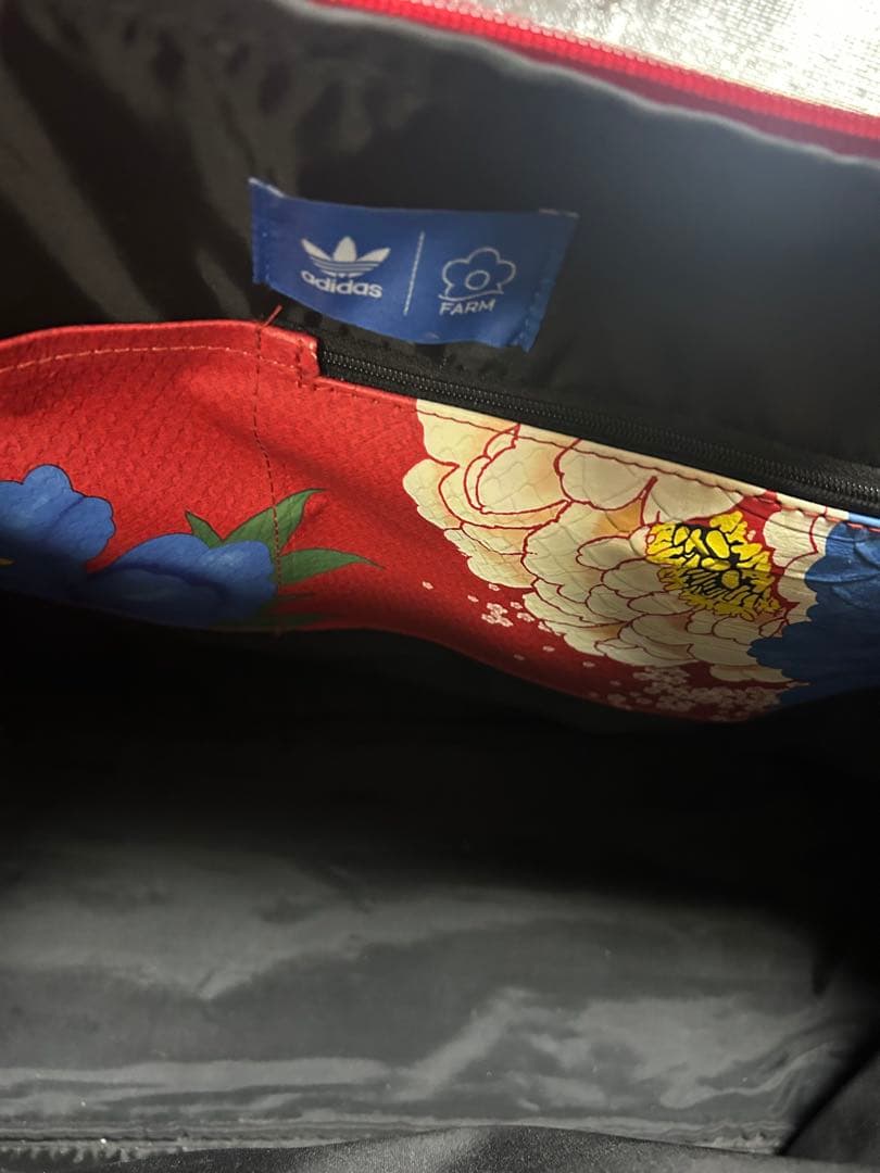 ★超美品　adidas 花柄 ボストンバッグ