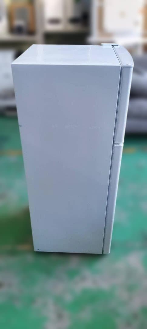 ハイアールy　ホワイト 2ドア冷蔵庫　2022年製　S9