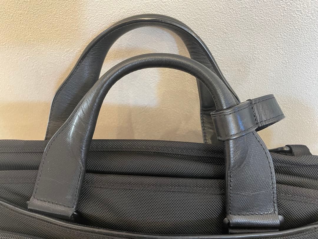 k*9様 TUMI Aplha スリム・スリーウェイ・ブリーフ(手持ち・肩掛け・