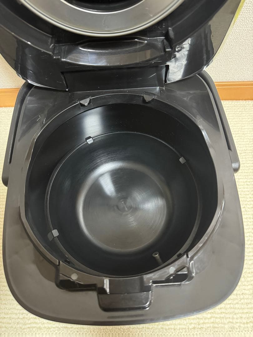 象印 炎舞炊き 圧力IH炊飯ジャーNW-PH18E8 2020年製