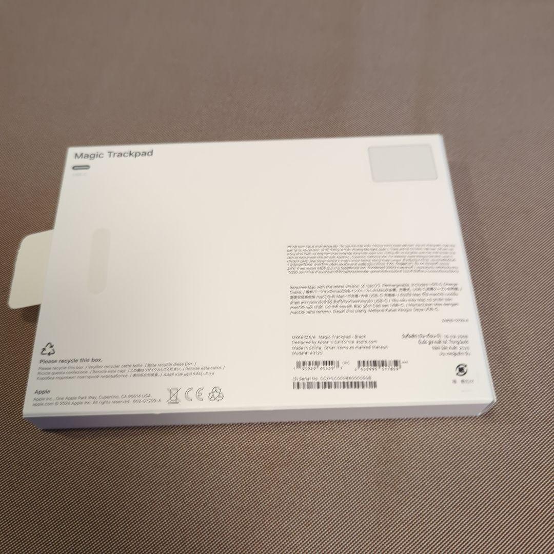 【極美品】Magic Trackpad（USB‑C） ブラック　Apple 純正