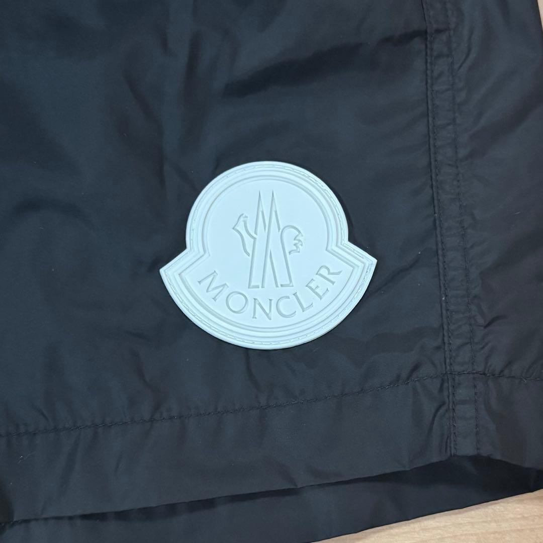 【新品未使用】モンクレール　スイムパンツ水着